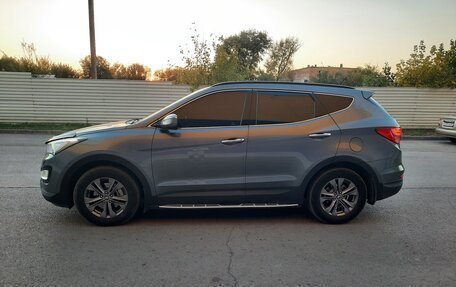 Hyundai Santa Fe III рестайлинг, 2012 год, 2 350 000 рублей, 4 фотография