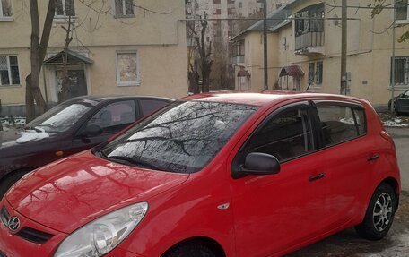 Hyundai i20 IB рестайлинг, 2009 год, 650 000 рублей, 2 фотография