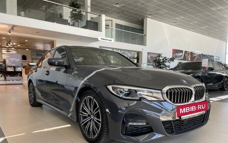 BMW 3 серия, 2019 год, 3 990 000 рублей, 4 фотография