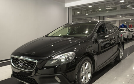 Volvo V40 II рестайлинг, 2013 год, 1 550 000 рублей, 1 фотография