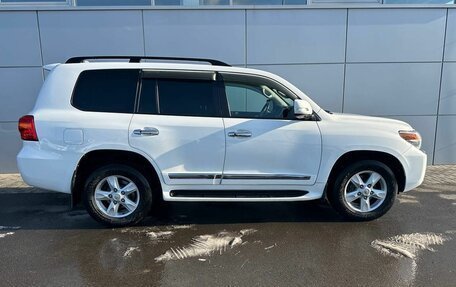 Toyota Land Cruiser 200, 2014 год, 3 999 000 рублей, 4 фотография