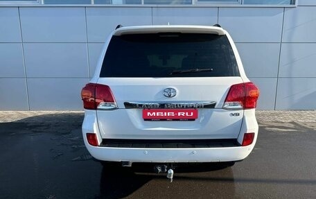 Toyota Land Cruiser 200, 2014 год, 3 999 000 рублей, 6 фотография