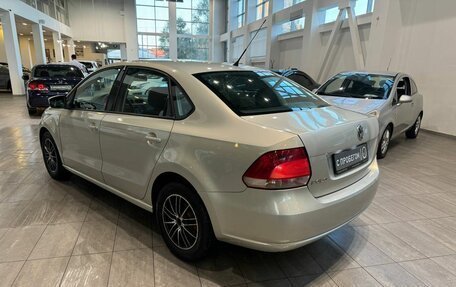 Volkswagen Polo VI (EU Market), 2011 год, 909 000 рублей, 6 фотография