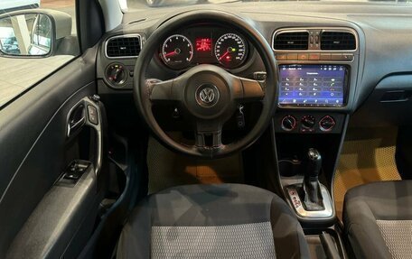 Volkswagen Polo VI (EU Market), 2011 год, 909 000 рублей, 8 фотография