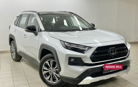 Toyota RAV4, 2024 год, 4 900 000 рублей, 3 фотография