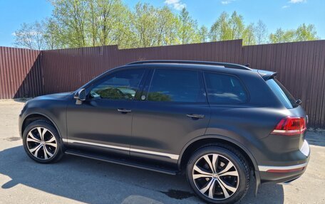 Volkswagen Touareg III, 2017 год, 5 500 000 рублей, 4 фотография