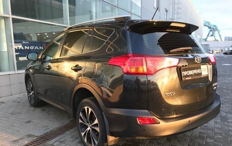 Toyota RAV4, 2015 год, 2 410 000 рублей, 7 фотография