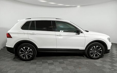 Volkswagen Tiguan II, 2019 год, 3 659 000 рублей, 4 фотография