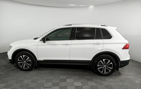 Volkswagen Tiguan II, 2019 год, 3 659 000 рублей, 8 фотография