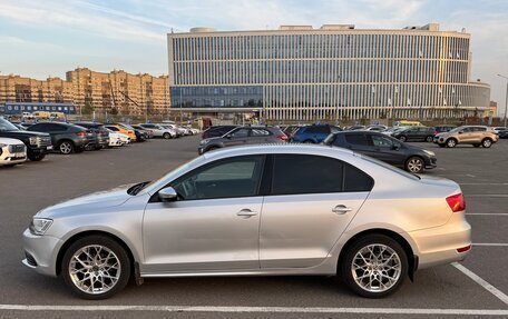 Volkswagen Jetta VI, 2013 год, 980 000 рублей, 10 фотография