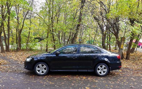 Volkswagen Jetta VI, 2011 год, 767 000 рублей, 2 фотография