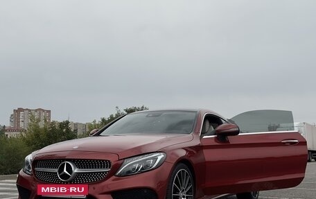 Mercedes-Benz C-Класс, 2015 год, 2 600 000 рублей, 3 фотография