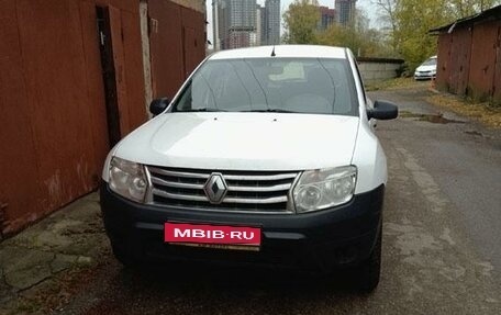 Renault Duster I рестайлинг, 2013 год, 850 000 рублей, 1 фотография