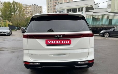 KIA Carnival, 2022 год, 4 900 000 рублей, 6 фотография