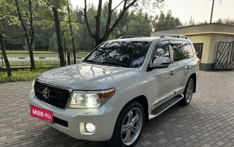 Toyota Land Cruiser 200, 2013 год, 4 700 000 рублей, 4 фотография