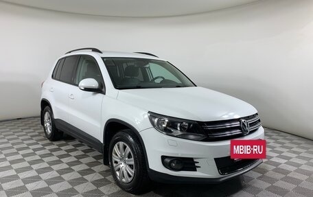 Volkswagen Tiguan I, 2015 год, 1 699 000 рублей, 3 фотография