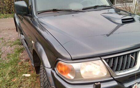 Mitsubishi Pajero Sport II рестайлинг, 2007 год, 950 000 рублей, 3 фотография