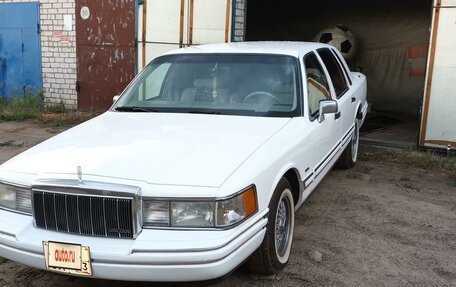 Lincoln Town Car II, 1992 год, 1 500 000 рублей, 7 фотография