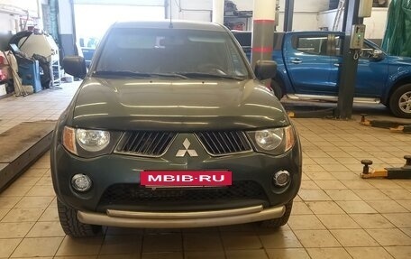 Mitsubishi L200 IV рестайлинг, 2008 год, 1 110 000 рублей, 5 фотография