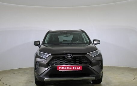 Toyota RAV4, 2020 год, 3 650 000 рублей, 2 фотография