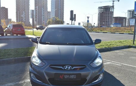 Hyundai Solaris II рестайлинг, 2011 год, 859 200 рублей, 4 фотография