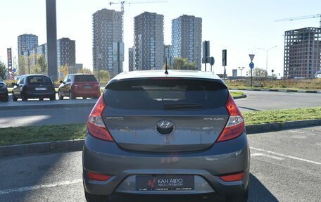 Hyundai Solaris II рестайлинг, 2011 год, 859 200 рублей, 5 фотография