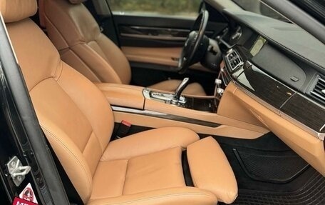 BMW 7 серия, 2011 год, 1 450 000 рублей, 13 фотография