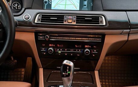 BMW 7 серия, 2011 год, 1 450 000 рублей, 15 фотография