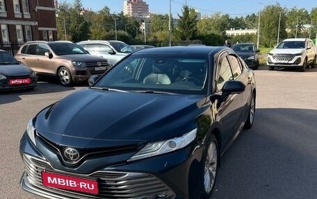 Toyota Camry, 2020 год, 2 900 000 рублей, 1 фотография