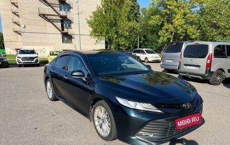 Toyota Camry, 2020 год, 2 900 000 рублей, 3 фотография