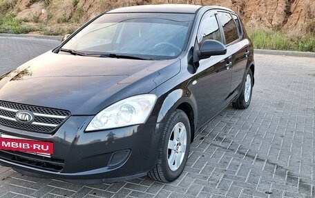 KIA cee'd I рестайлинг, 2007 год, 610 000 рублей, 2 фотография