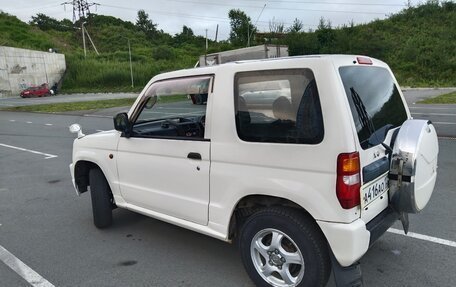 Mitsubishi Pajero Mini II, 2001 год, 280 000 рублей, 11 фотография