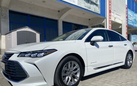 Toyota Avalon, 2022 год, 4 930 000 рублей, 4 фотография