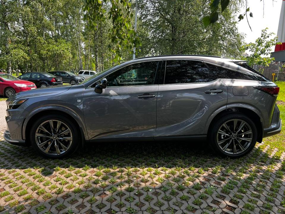 Lexus RX IV рестайлинг, 2024 год, 11 300 000 рублей, 5 фотография