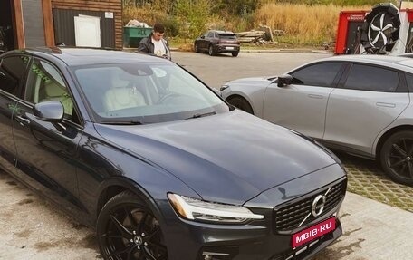 Volvo S60 III, 2020 год, 3 100 000 рублей, 1 фотография