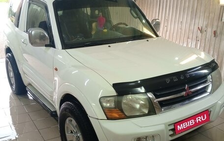 Mitsubishi Pajero III рестайлинг, 2000 год, 950 000 рублей, 4 фотография