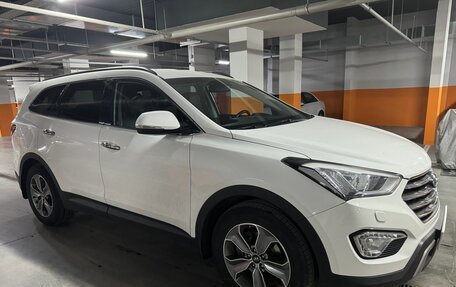 Hyundai Santa Fe III рестайлинг, 2015 год, 2 750 000 рублей, 3 фотография