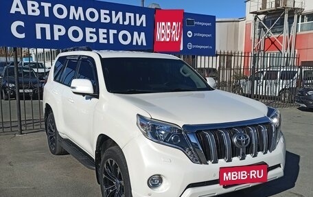 Toyota Land Cruiser Prado 150 рестайлинг 2, 2015 год, 4 160 000 рублей, 3 фотография