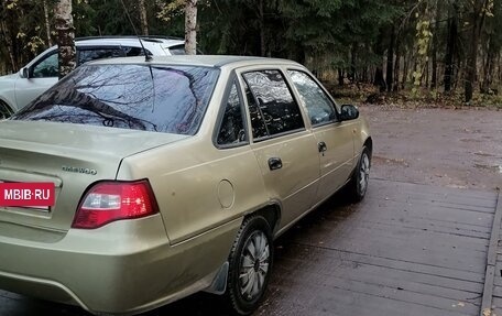 Daewoo Nexia I рестайлинг, 2011 год, 210 000 рублей, 3 фотография