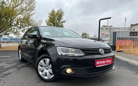 Volkswagen Jetta VI, 2011 год, 1 029 900 рублей, 1 фотография