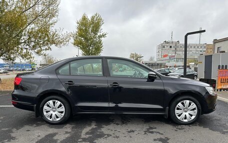 Volkswagen Jetta VI, 2011 год, 1 029 900 рублей, 4 фотография