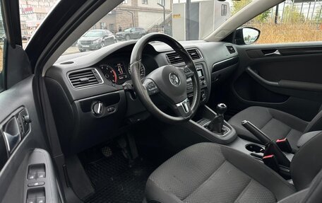 Volkswagen Jetta VI, 2011 год, 1 029 900 рублей, 9 фотография