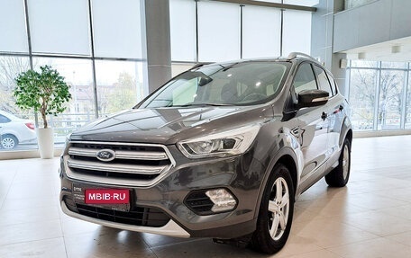 Ford Kuga III, 2018 год, 2 030 000 рублей, 1 фотография