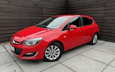 Opel Astra J, 2013 год, 997 000 рублей, 1 фотография