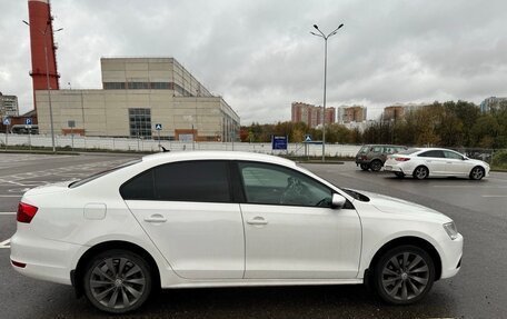 Volkswagen Jetta VI, 2012 год, 1 060 000 рублей, 5 фотография