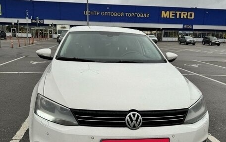 Volkswagen Jetta VI, 2012 год, 1 060 000 рублей, 4 фотография