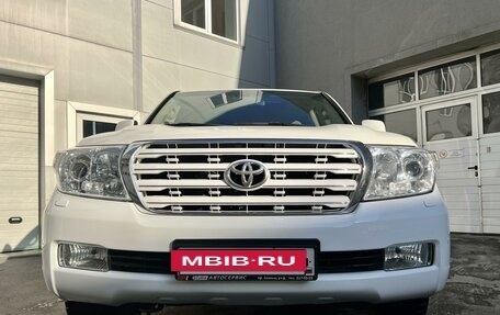 Toyota Land Cruiser 200, 2008 год, 3 800 000 рублей, 2 фотография