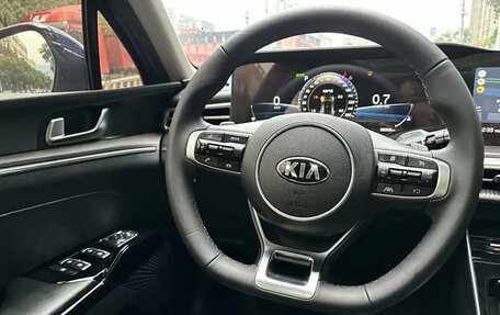 KIA K5, 2021 год, 1 825 000 рублей, 10 фотография