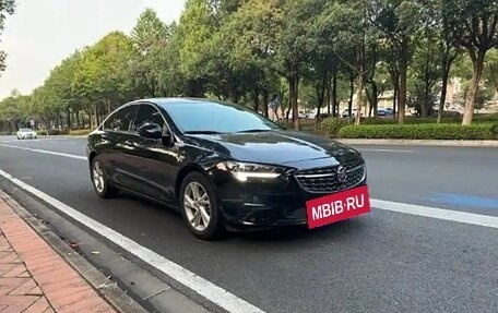 Buick Regal VI, 2021 год, 3 фотография