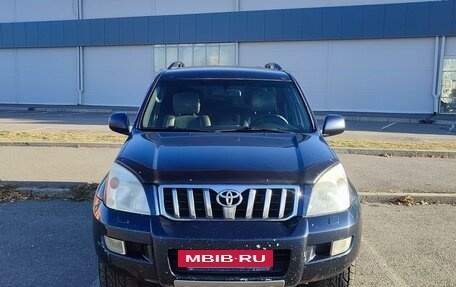 Toyota Land Cruiser Prado 120 рестайлинг, 2004 год, 2 150 000 рублей, 6 фотография